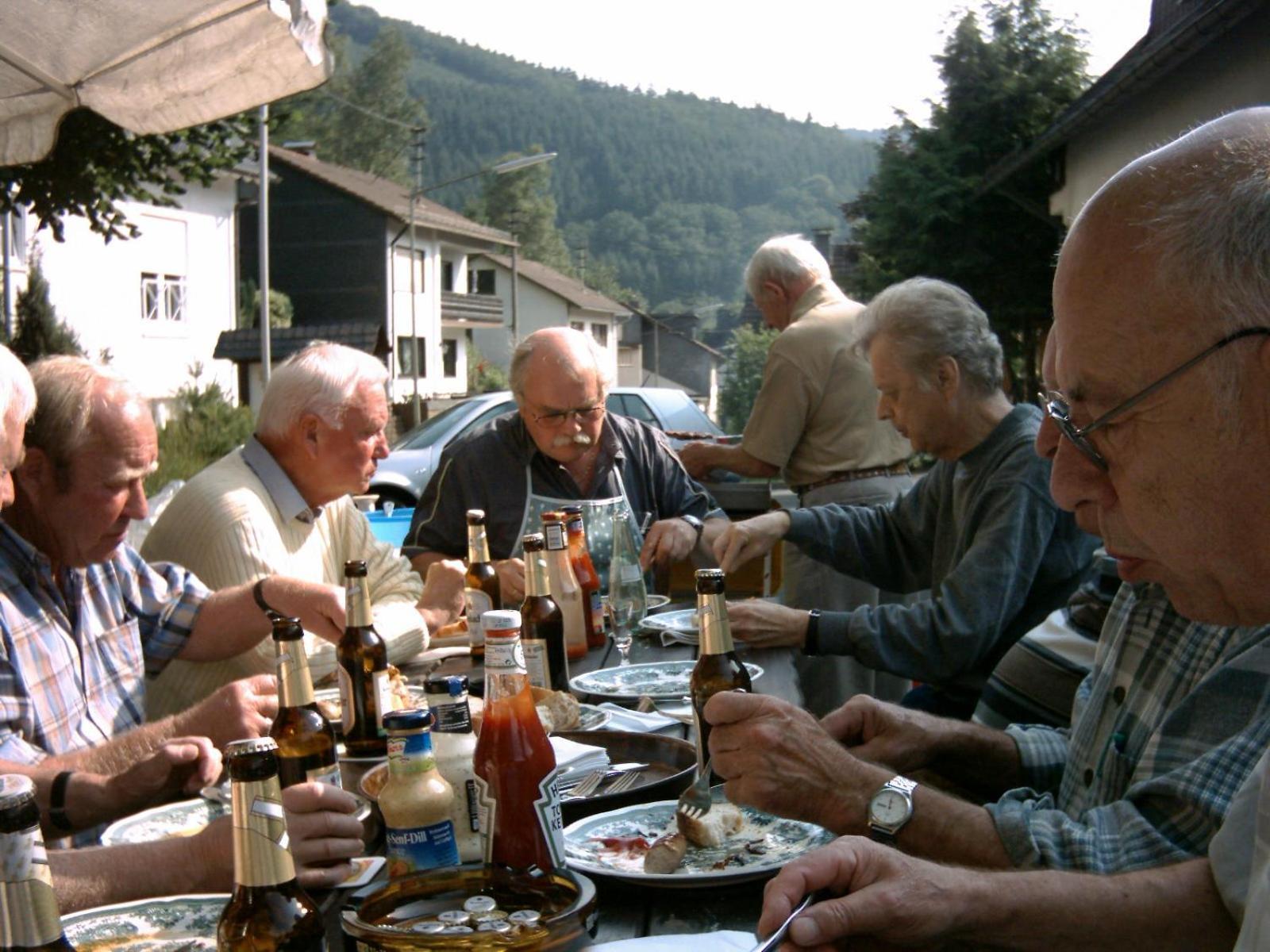 Landhaus Im Grund Ленещат Екстериор снимка