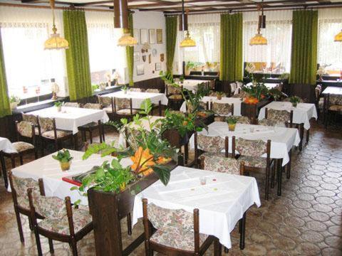 Landhaus Im Grund Ленещат Екстериор снимка